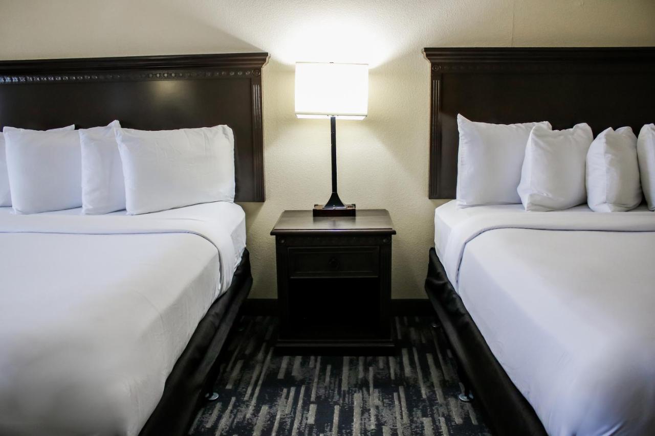 Country Inn & Suites By Radisson, Richmond West At I-64, Va Buitenkant foto