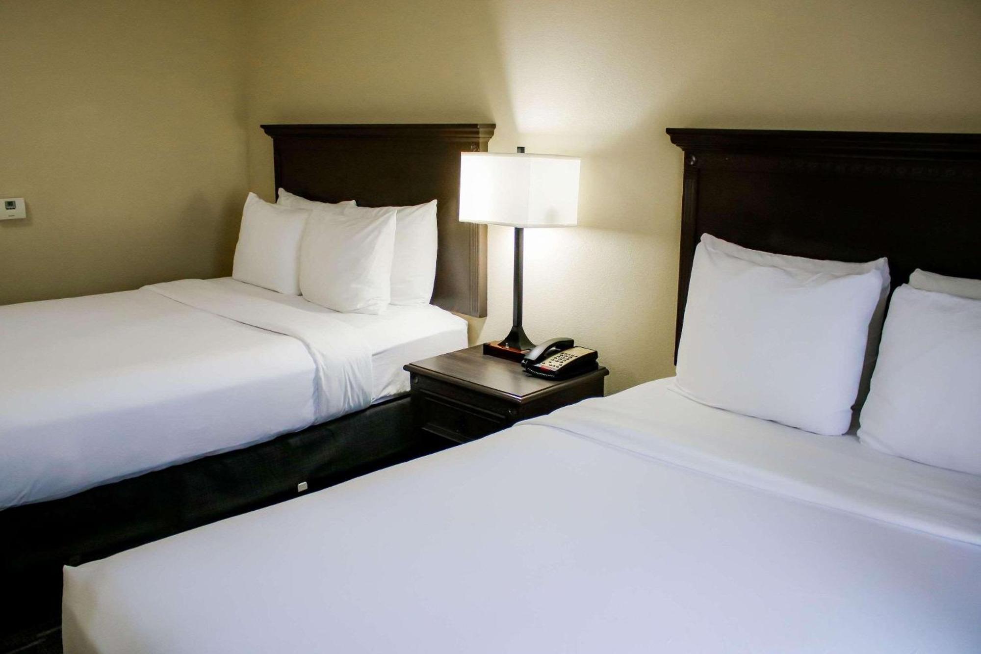 Country Inn & Suites By Radisson, Richmond West At I-64, Va Buitenkant foto