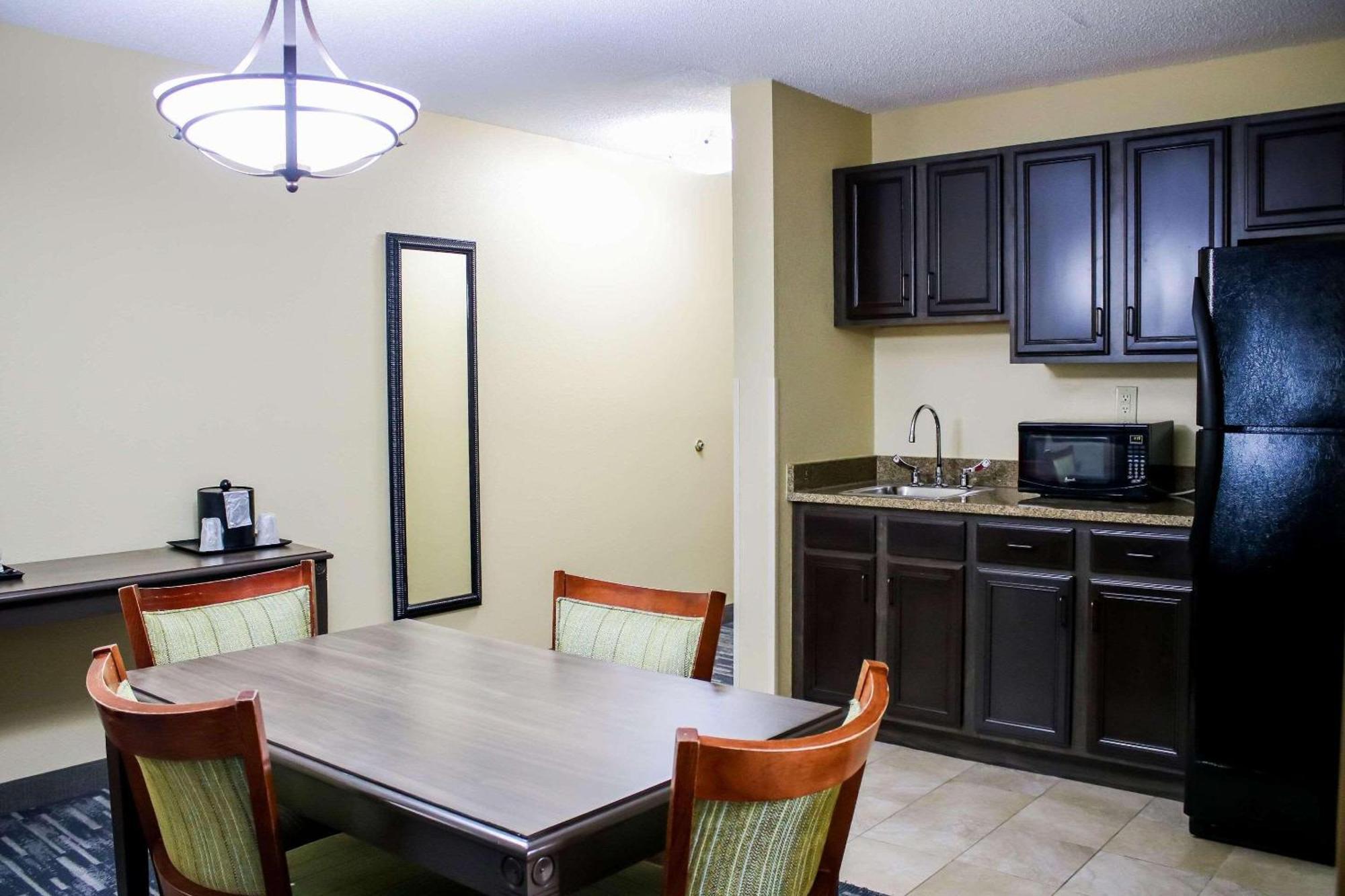Country Inn & Suites By Radisson, Richmond West At I-64, Va Buitenkant foto