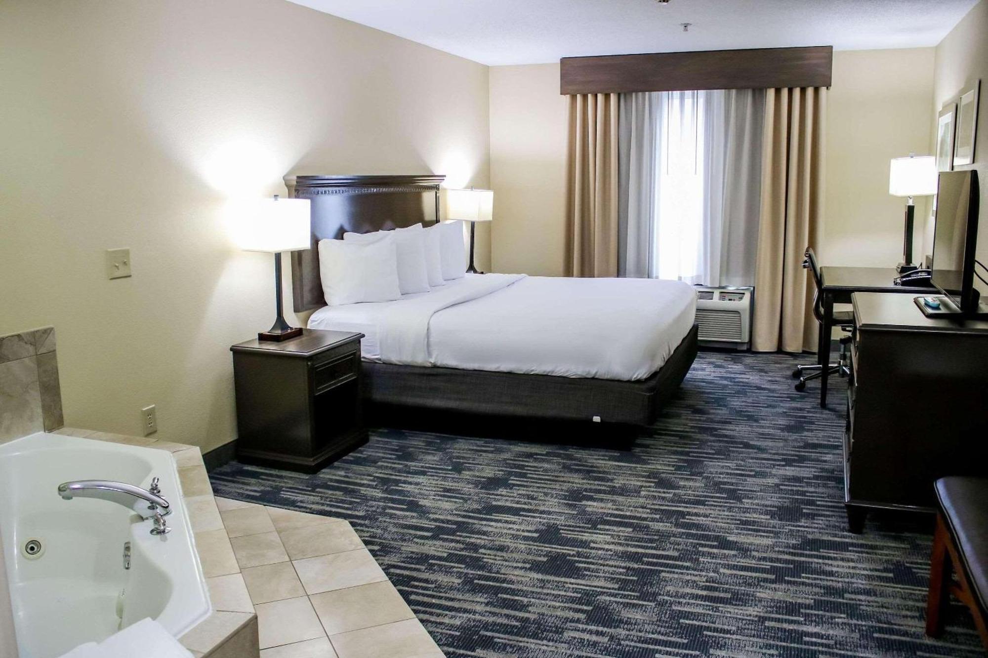 Country Inn & Suites By Radisson, Richmond West At I-64, Va Buitenkant foto